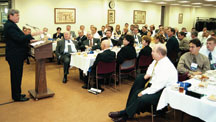  Speaker Rep. Phil Crane (R-IL) addresses attendees of Capitol Hill Day 1999. Click on the picture for a larger image.